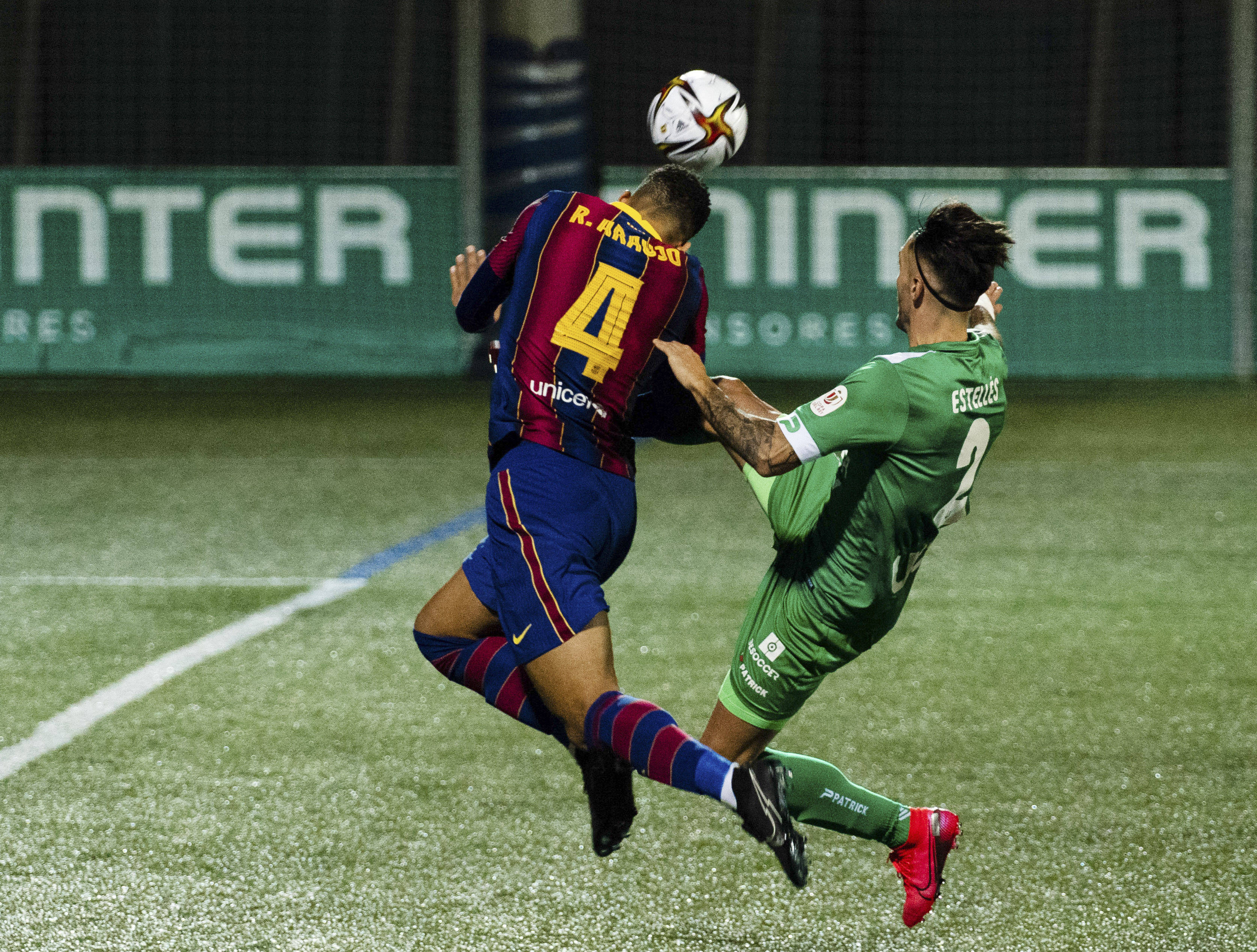 国王杯窗口期走向成谜，上海海港远射贴柱，管理层满意，身体对抗强度拉满(李多海面试完整版)