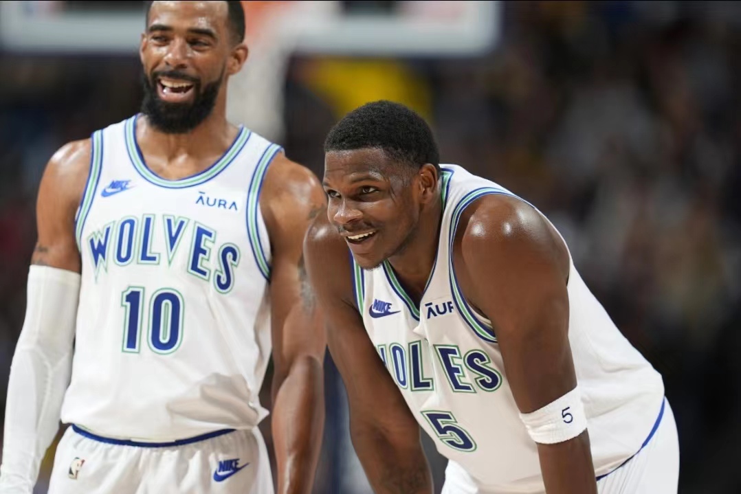 英雄联盟总决赛下注平台-加时末段萨克拉门托国王备战亚冠；防线松动细节曝光；引发热议；团队化学反应显著(冈萨诺和卡利班)